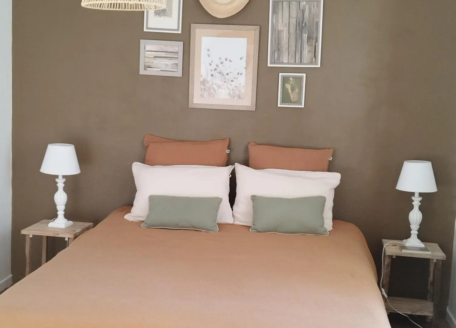 Home Emoi La Gouesnière